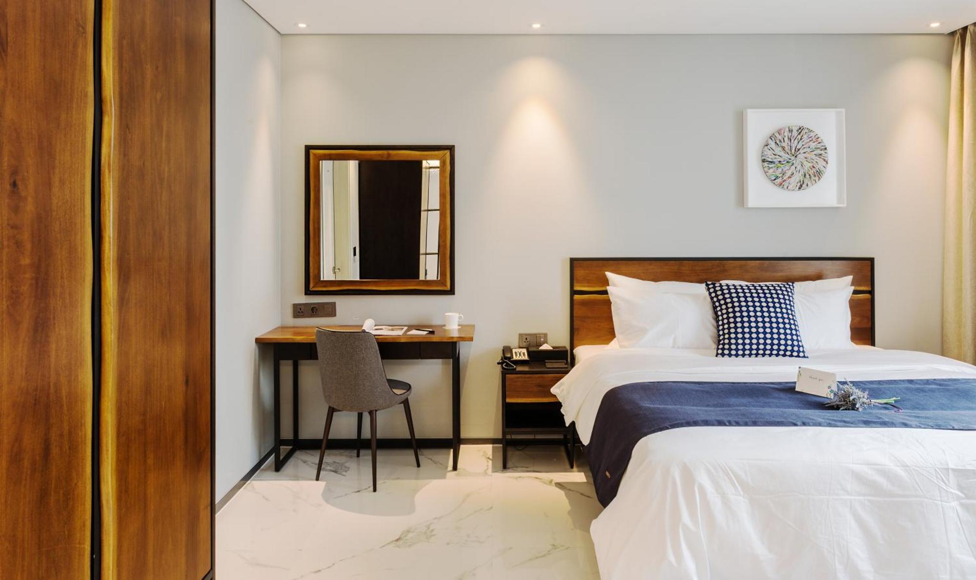 Gloucester Hotel Cshongdzsu Kültér fotó