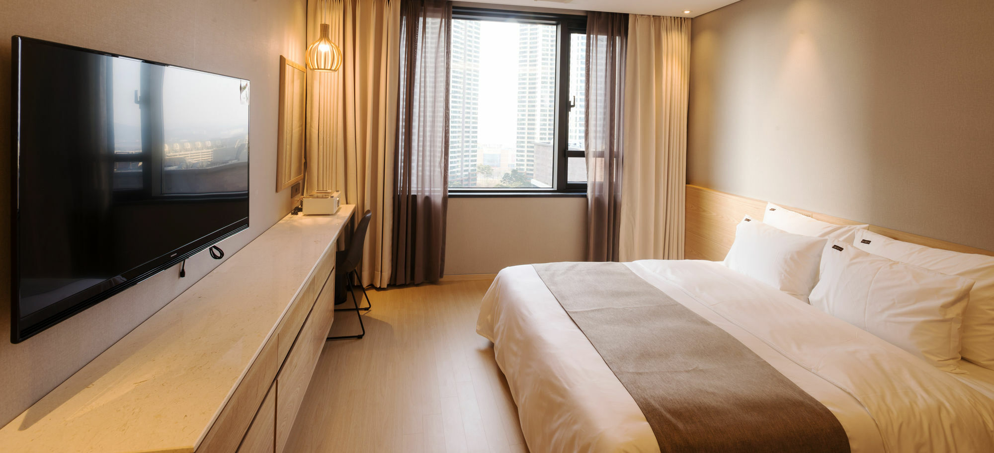 Gloucester Hotel Cshongdzsu Kültér fotó